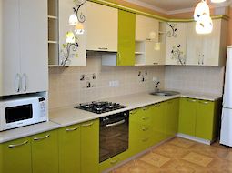 Кухня с акриловым МДФ фасадом на заказ